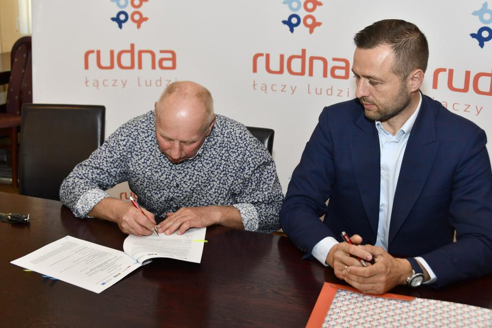 Rudna na froncie walki z kopciuchami. Są efekty!