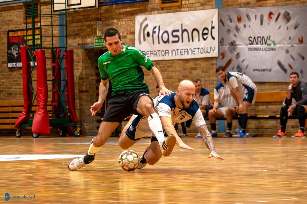 Wystartowała 1 liga legnickiego futsalu (FOTO)