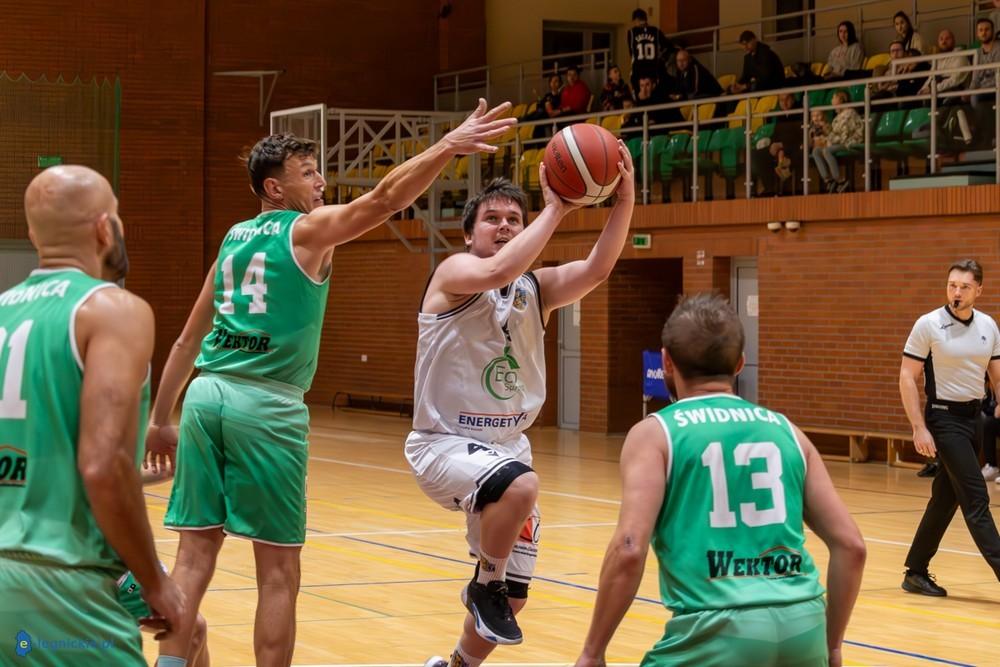 Triumf Basketu w Ziębicach