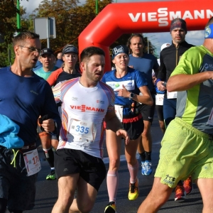 bieg-polmaraton-fot-ewajak096.jpg