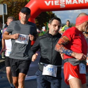 bieg-polmaraton-fot-ewajak102.jpg